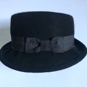 Vintage Inspired 40’s Era Derby Trilby Ribbon Bow 100% Wool Fedora